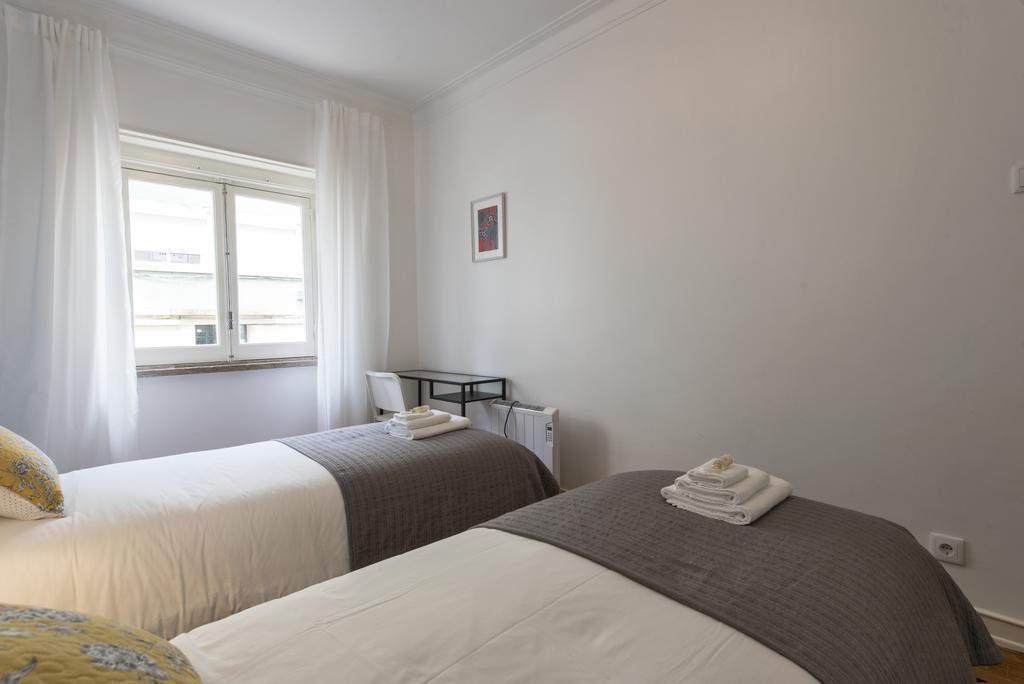 Apartamento Junto A Fonte Luminosa Lisbon Exterior photo