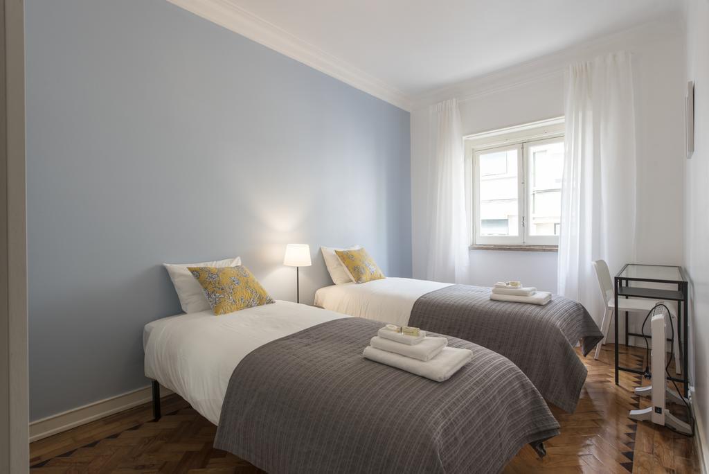Apartamento Junto A Fonte Luminosa Lisbon Exterior photo