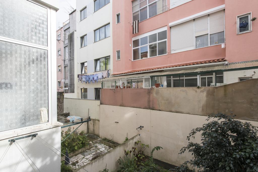 Apartamento Junto A Fonte Luminosa Lisbon Exterior photo