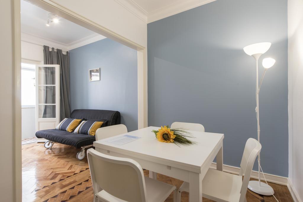 Apartamento Junto A Fonte Luminosa Lisbon Exterior photo